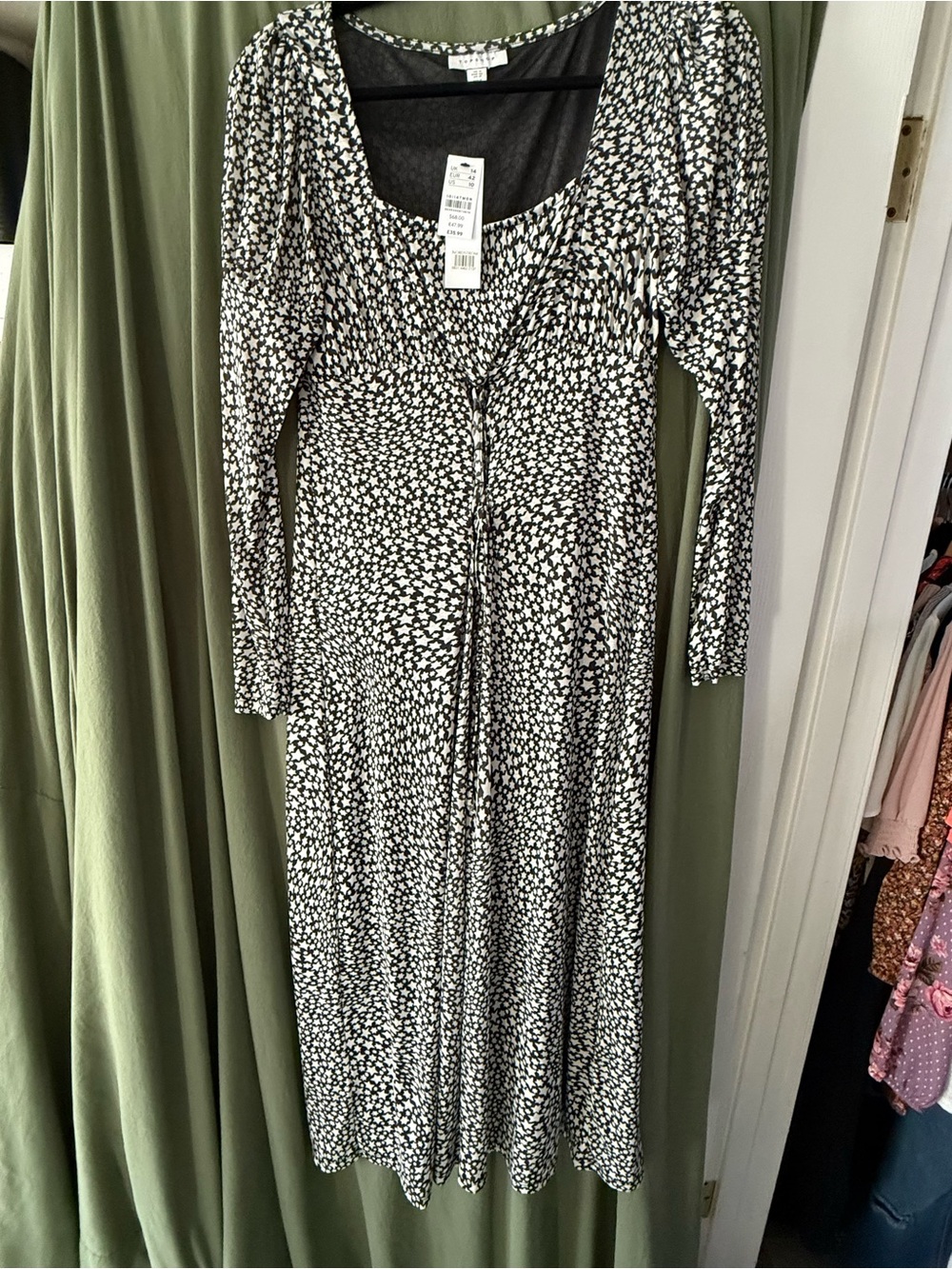 Topshop Women's Black and White Printed Star print Long Sleeve Dress sz 10us